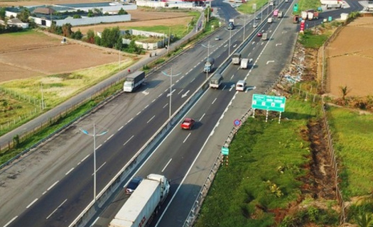 Tại sao cao tốc vừa khai thác đã phải mở rộng?
